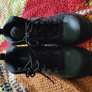 Boys sneakers new without tags